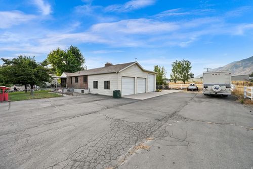 150 800, Springville, UT, 84663-9415 | Card Image