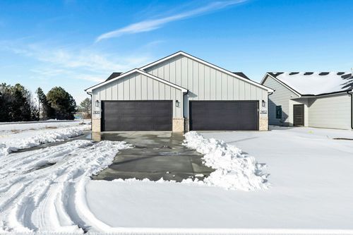 2108-2110 E Plaza Ct, Haysville, KS, 67060 | Card Image