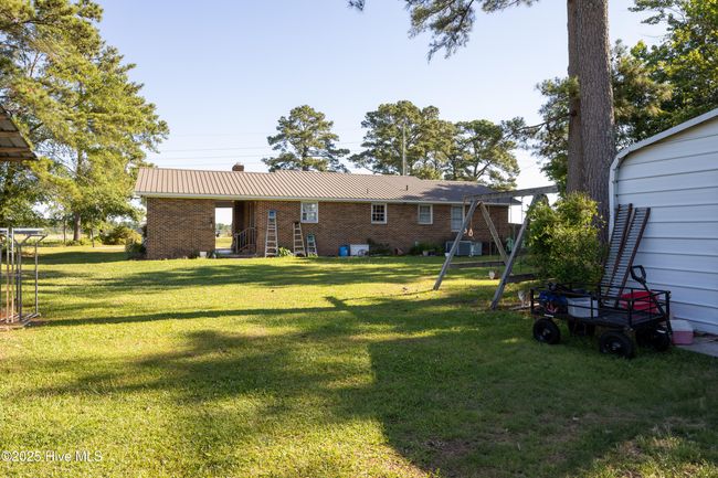 6733 Newon Grove Highway, House other with 3 bedrooms, 2 bathrooms and null parking in Newton Grove NC | Image 24