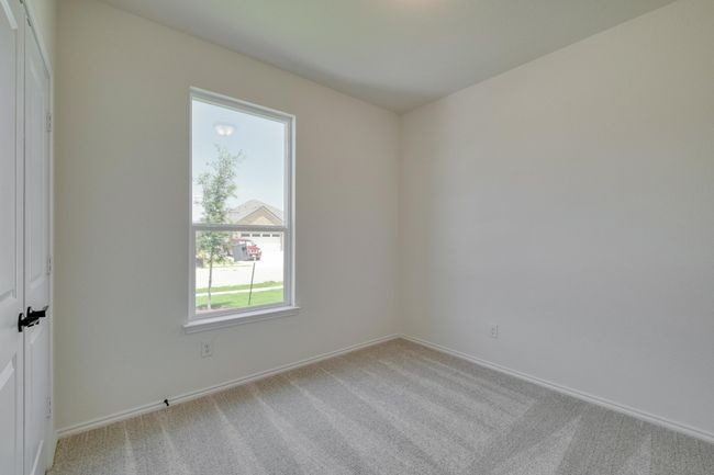 15101 Onager Pass, House other with 3 bedrooms, 2 bathrooms and 2 parking in Manor TX | Image 17