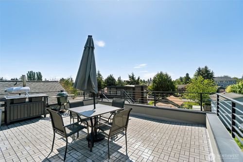 b-341 Nw 90th St, Seattle, WA, 98117-2132 | Card Image