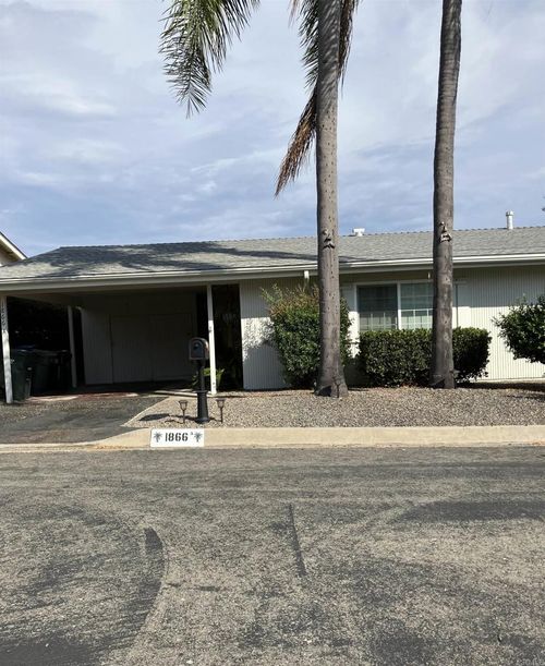 a-1866 Fairway Park Circle, Escondido, CA, 92026 | Card Image