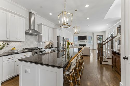 a-916 Montrose Ave, Nashville, TN, 37204 | Card Image