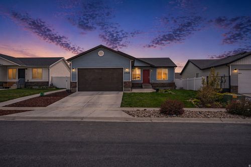 2428 E Jim Bridger Dr, Eagle Mountain, UT, 84005-1203 | Card Image