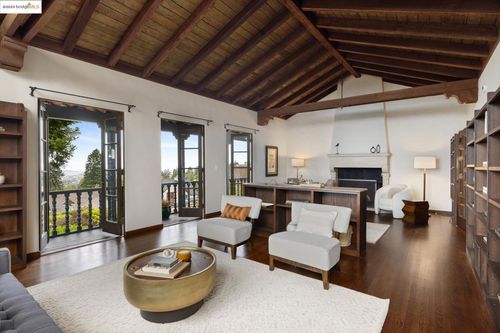 2583 Buena Vista Way, Berkeley, CA, 94708-1951 | Card Image