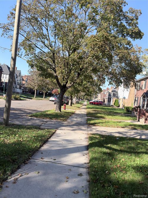 16160 Parkside Street, Detroit, MI, 48221 | Card Image
