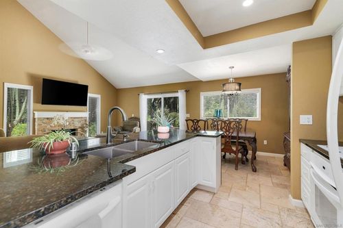 23606 Country Villa Rd, Ramona, CA, 92065-4332 | Card Image