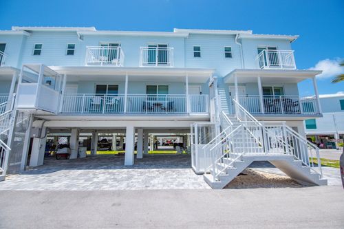 apt-81-10877 Overseas Hwy, Marathon, FL, 33050-3446 | Card Image
