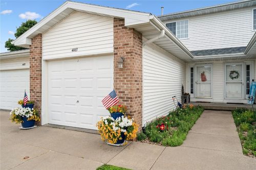 4663 Pintail Ct, Marion, IA, 52302-6276 | Card Image
