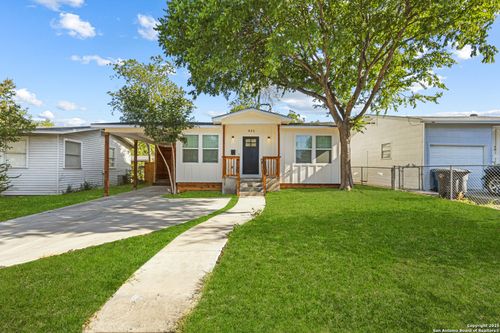 935 W Mariposa Dr, San Antonio, TX, 78201-3034 | Card Image