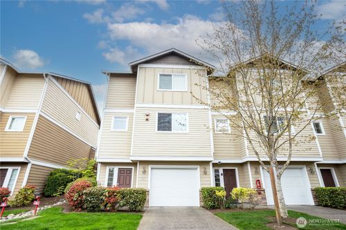 apt-h1-4118 148th St Sw, Lynnwood, WA, 98087-5569 | Card Image