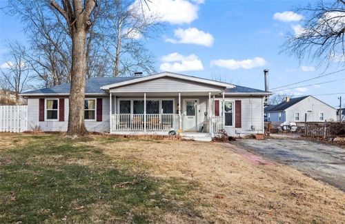 1316 W Sesom Dr, Decatur, IL, 62521-3944 | Card Image