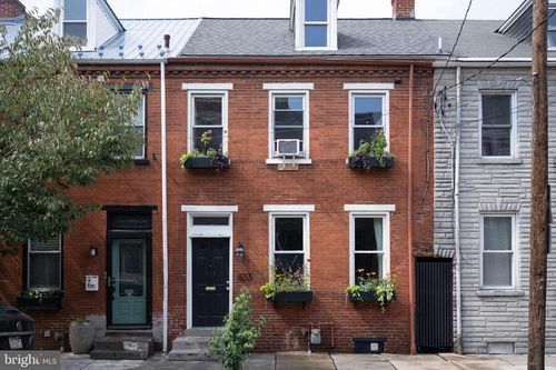 433 E Orange St, LANCASTER, PA, 17602-3053 | Card Image