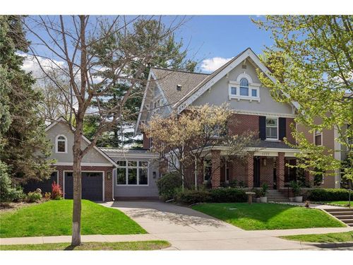 1777 Knox Ave S, Minneapolis, MN, 55403-2836 | Card Image