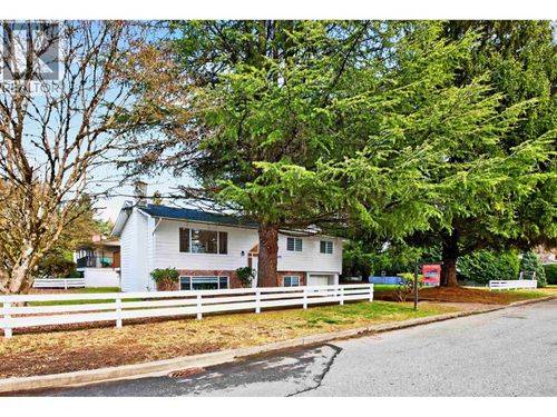 21099 Berry Ave, Maple Ridge, BC, V2X7V3 | Card Image