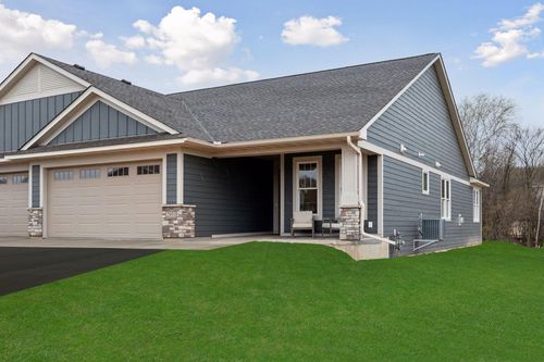 2915 Thompson Drive, River Falls, WI, 54022 | Card Image