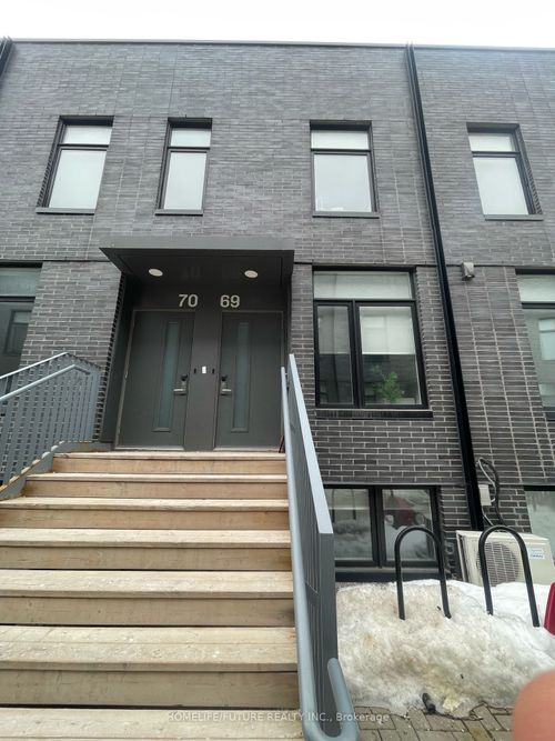 69-1760 Simcoe St N, Oshawa, ON, L1G0C3 | Card Image