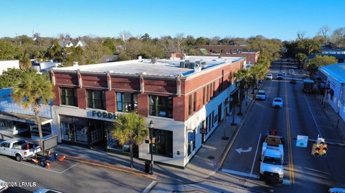 201-200 Carteret St, Beaufort, SC, 29902-5601 | Card Image