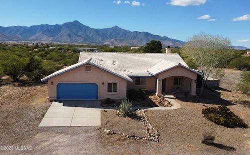 9090 S Tequila Sunrise Rd, Hereford, AZ, 85615-5834 | Card Image