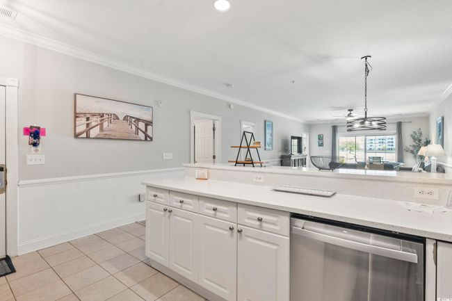 APT-104 - 4861 Luster Leaf Cir, Condo with 3 bedrooms, 2 bathrooms and null parking in Myrtle Beach SC | Image 6