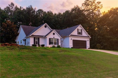35 Madison Ct, Covington, GA, 30016-9017 | Card Image