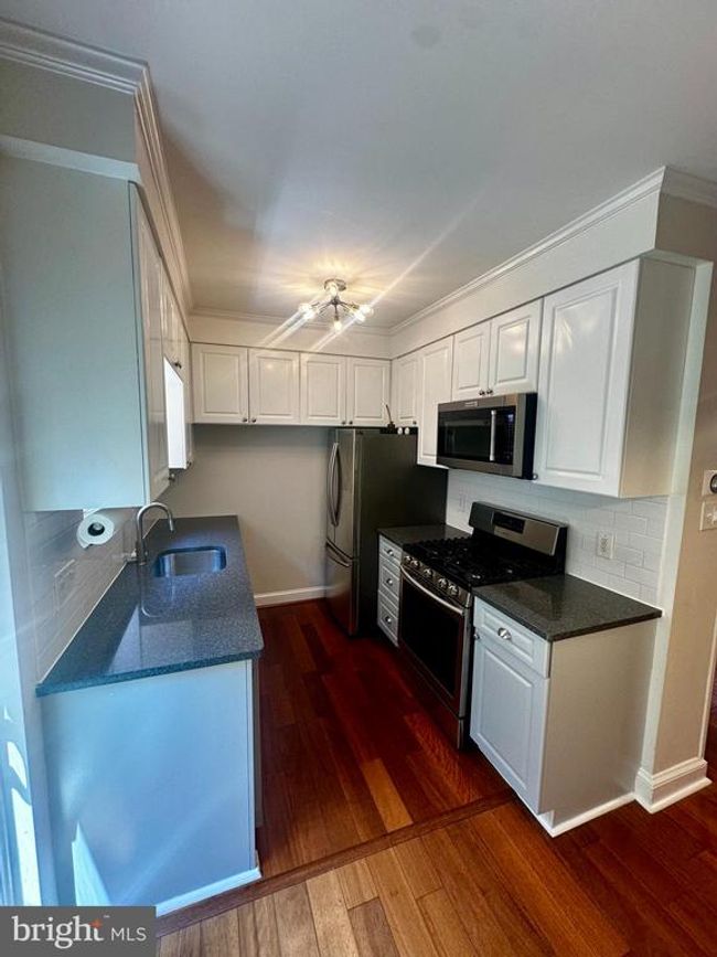 1740 Rodman St, Townhouse with 3 bedrooms, 2 bathrooms and null parking in PHILADELPHIA PA | Image 6