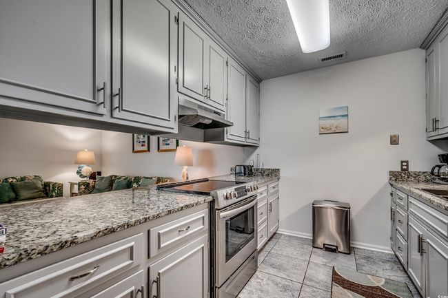 B7 - 618 N Waccamaw Dr, Condo with 2 bedrooms, 2 bathrooms and null parking in Murrells Inlet SC | Image 11