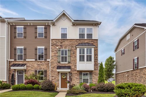 155 Bucktail Dr, Cranberry Twp, PA, 16066-3449 | Card Image