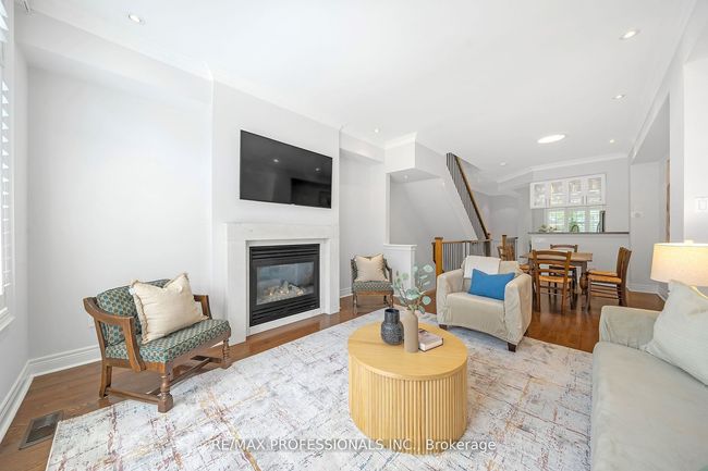 59 Furrow Lane, House attached with 3 bedrooms, 3 bathrooms and null parking in Etobicoke ON | Image 8