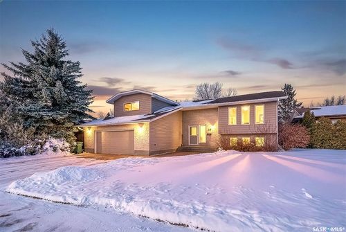 10 Dogwood Rd, Moose Jaw, SK, S6J1H4 | Card Image