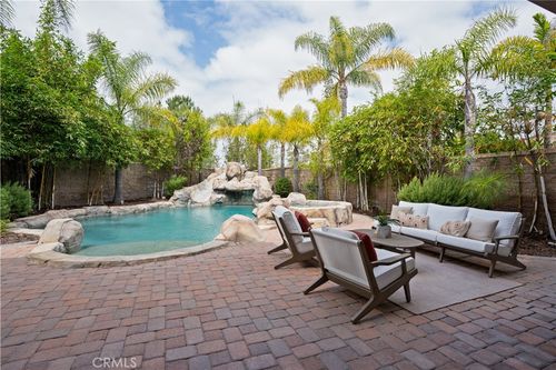 403 Hudson Dr, Tustin, CA, 92782-1711 | Card Image