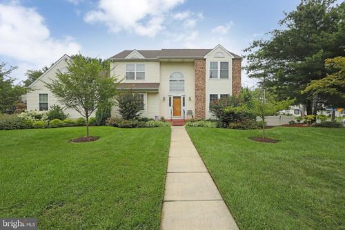17 Isaac Ln, Cherry Hill, NJ, 08002-1752 | Card Image