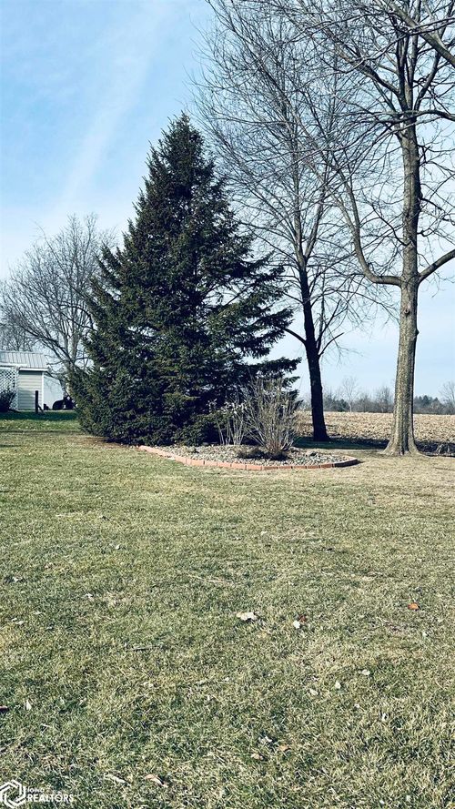 309 Fairview Dr, Oskaloosa, IA, 52577-9511 | Card Image