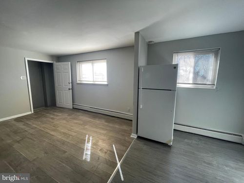 4818 Unruh Ave, PHILADELPHIA, PA, 19135-2810 | Card Image