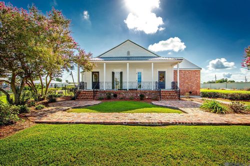 15045 E Main St, Cut Off, LA, 70345-2801 | Card Image
