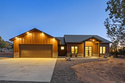 369 Pinyon Pine Dr, Orderville, UT, 84758 | Card Image