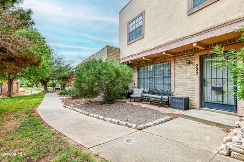 223 Montebello Dr, El Paso, TX, 79912-4409 | Card Image