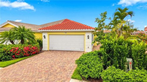 7704 Rozzini Ln, NAPLES, FL, 34114 | Card Image