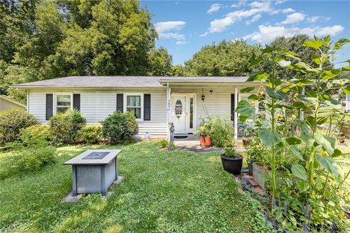 4051 Gordon Ct, Winston-Salem, NC, 27104-3778 | Card Image