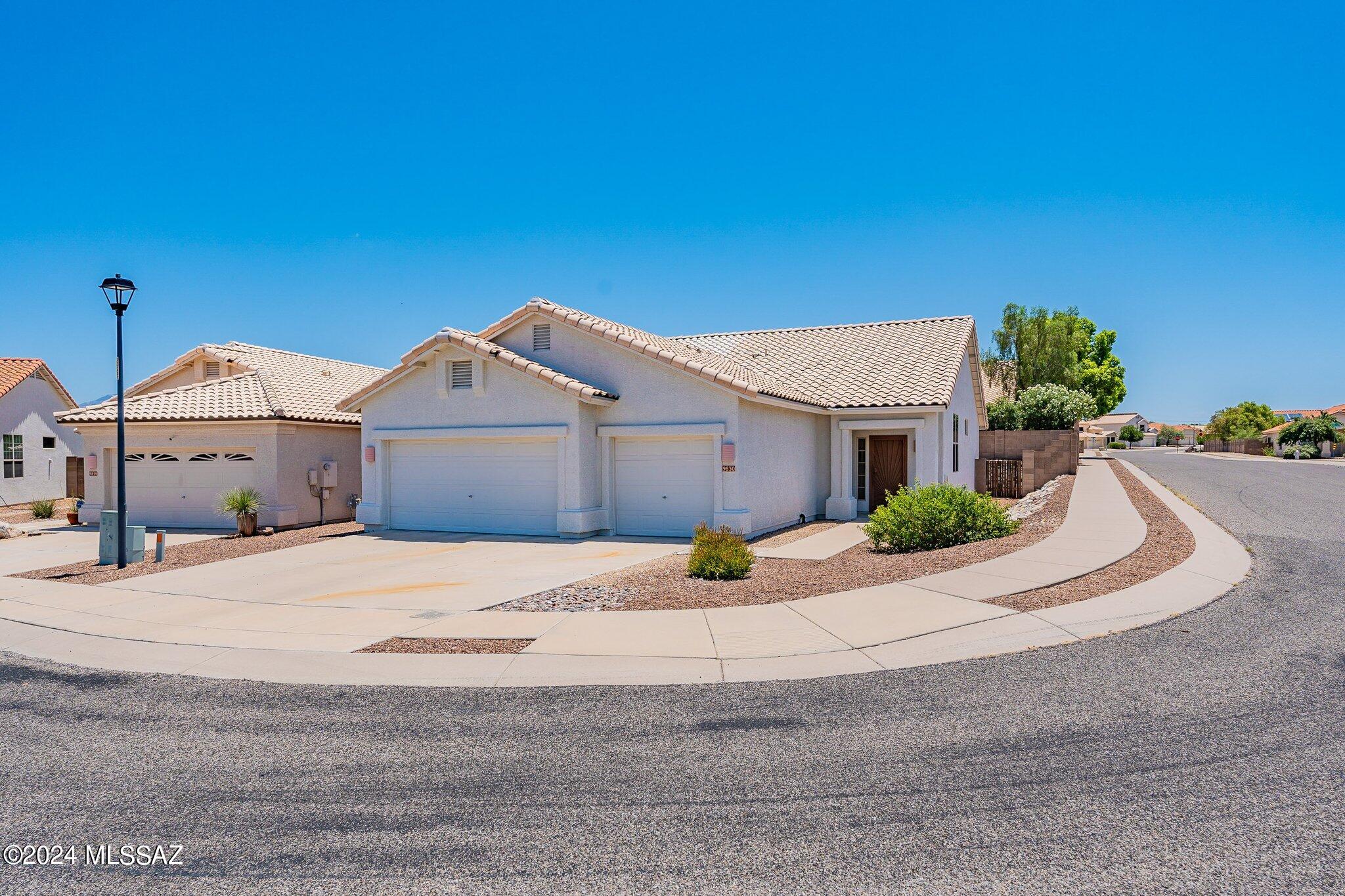 Holden Pl, Tucson, AZ 85748 #1