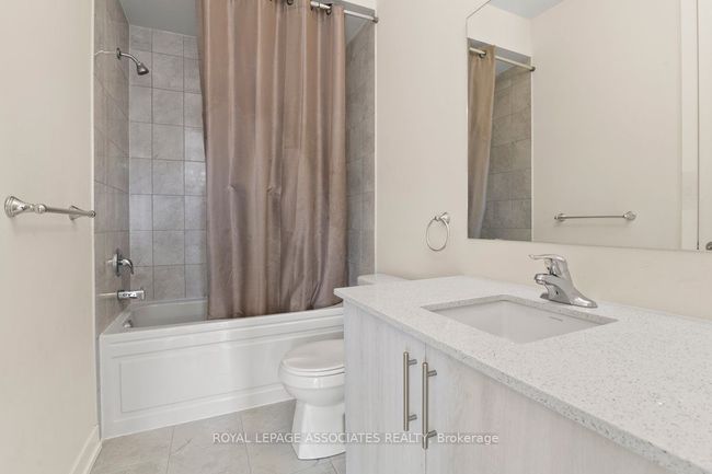 78 Stauffer Cres, House attached with 4 bedrooms, 2 bathrooms and 2 parking in Markham ON | Image 16