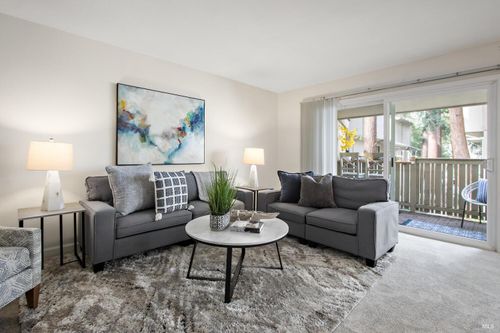 77-2704 Oak Rd, Walnut Creek, CA, 94597-2853 | Card Image