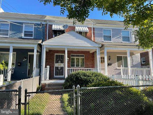 3018 M Pl Se, WASHINGTON, DC, 20019-1111 | Card Image