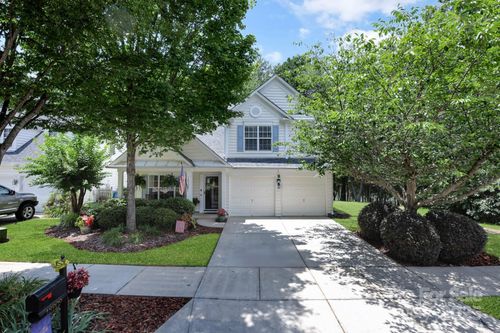 18909 Victoria Bay Dr, Cornelius, NC, 28031-5535 | Card Image