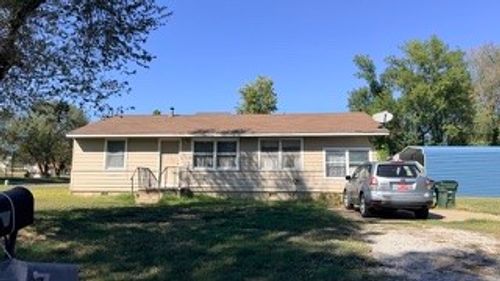 1124 Pearl St, Collinsville, OK, 74021-2003 | Card Image