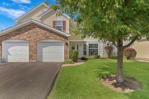 1881 Canterbury Ct, Gurnee, IL, 60031-6327 | Card Image