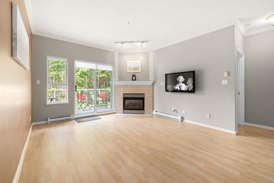 304 - 1281 Parkgate Ave, Condo with 2 bedrooms, 2 bathrooms and 2 parking in North Vancouver BC | Image 2