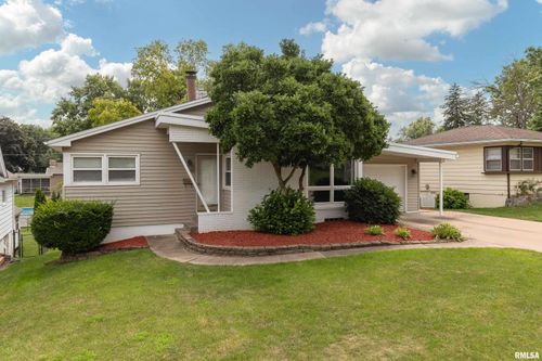 3124 11th Ave, Moline, IL, 61265-2324 | Card Image