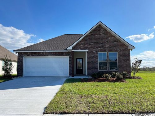 1586 Old Tucson Ave, Zachary, LA, 70791-2381 | Card Image