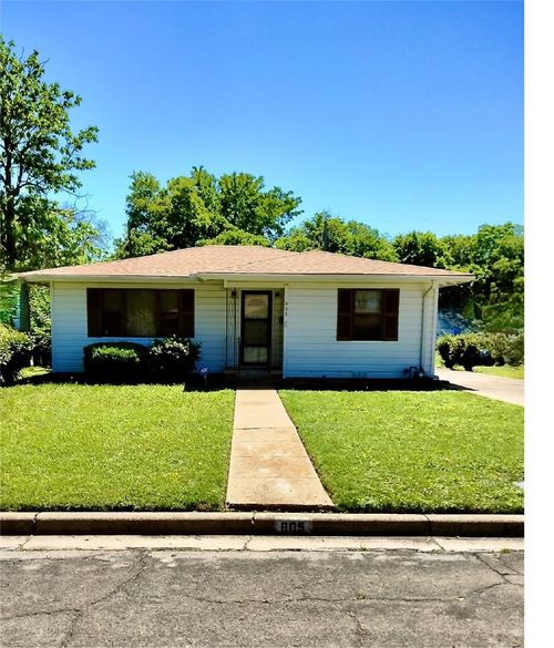 905 Carver St, Waco, TX, 76704-1509 | Card Image